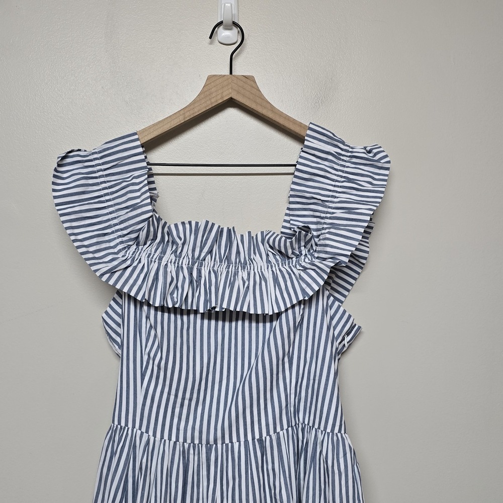 Abercrombie & Fitch Blue White Striped Ruffle Off Shoulder Maxi Dress XL Smocked - Picture 3 of 9